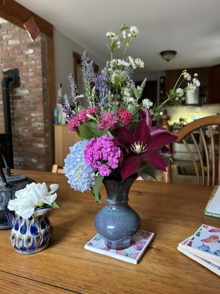 x0alli studio garden flowers purple pink bouquet